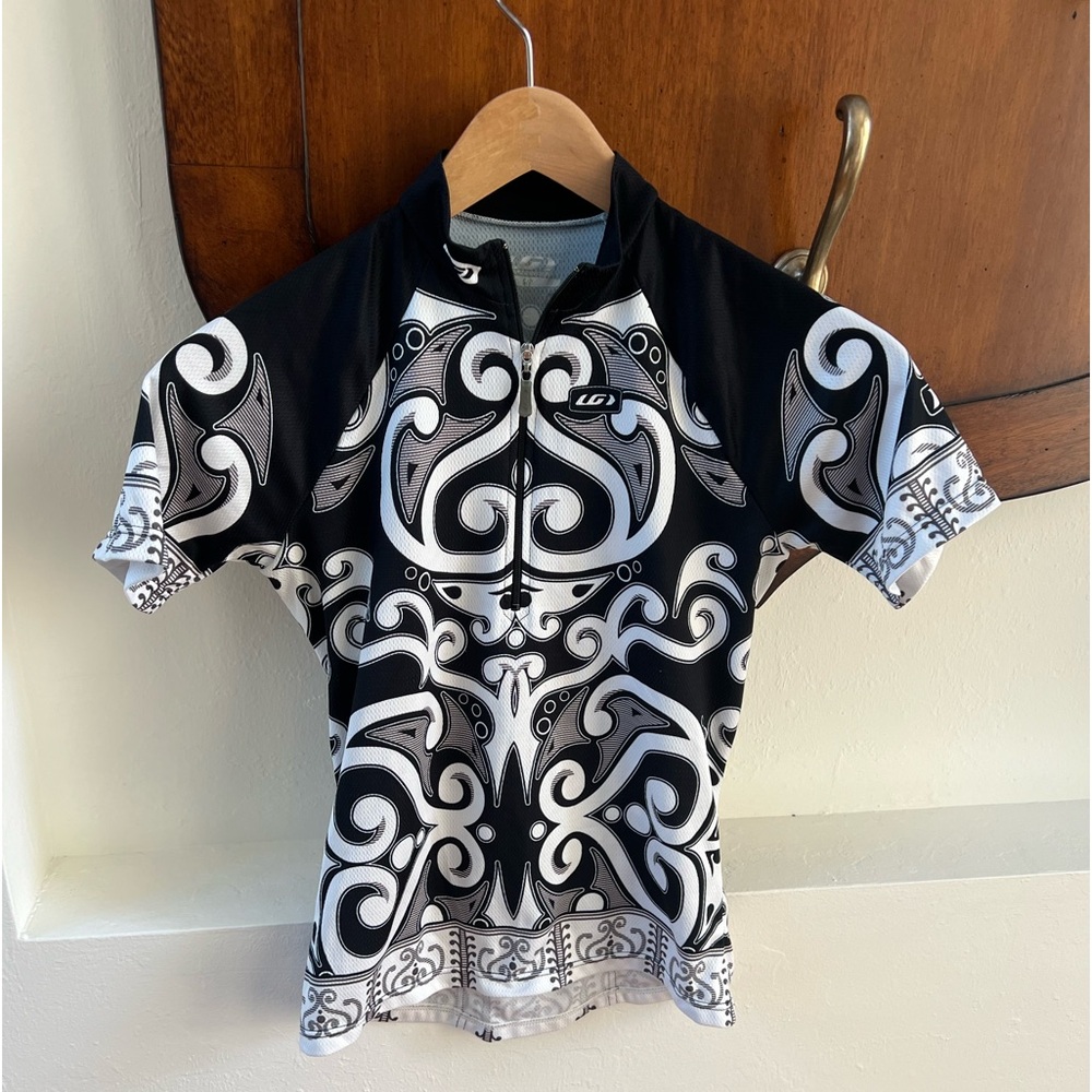 LG Louis Garneru Cycle top S